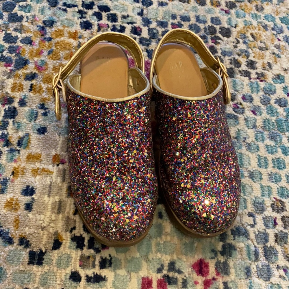 GAP Girls Clog